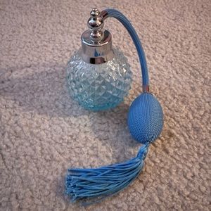 Elegant Cut Glass Retro Perfume Bottle Bulb Atomizer Refillable Blue Tassel